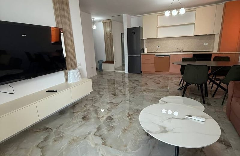 Rental of a comfortable 2-room apartment, 70 m², Faleza Nord, Constanța, Romania